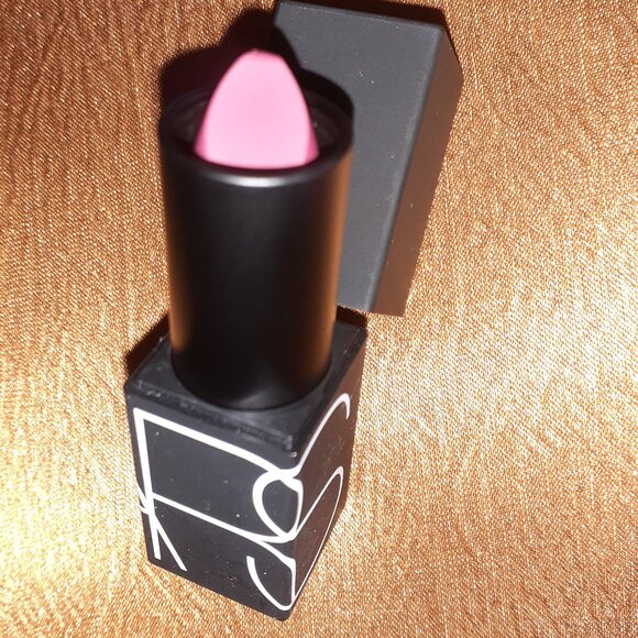 NARS LIPSTICK VARIETY COMBO MIX! :) - Picture 4 of 14